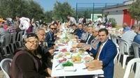 Edremit’te AK Partililer kahvaltıda bir araya geldi “Belediyeye AK Parti bayrağını dikeceğiz.”