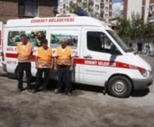  Balıkesir’in Burhaniye Devlet Hastanesi’nde yaz sezonunun gelmesiyle birlikte hasta yoğunluğu