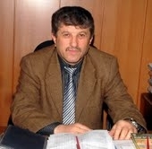 EDREMİT ÇEVRE YOLU’NDAKİ ENGEL KALKIYOR EDREMİT ÇEVRE YOLU’NDAKİ ENGEL KALKIYOR YOLU İKİYE BÖLEREK HİZMETE AÇILMASINI