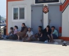 SAHİL GÜVENLİK KAÇAK GÖÇE GÖZ AÇTIRMIYOR Balıkesir’in Ayvalık ilçesinde, yasa dışı göç olaylarının had safhaya çıktığı