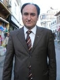 AYVALIK EĞİTİM-İŞ, “TÜRKÇEMİZ BİRLİĞİMİZİN TEMELİDİR” Balıkesir’in Ayvalık ilçesinde, Dil Bayramı nedeniyle yazılı bir basın açıklaması