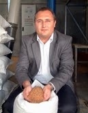 AYVALIK’TA SICAK YABAN TAVŞANLARINI VURDU– YÜZLERCE YABAN TAVŞANI AÇLIK VE