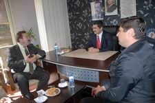 Edremit Belediye Başkanı Tuncay Kılıç, AK Parti İlçe Başkanı Harun