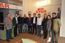 AK PARTİ İLÇE TEŞKİLATI YEREL GAZETELERİ ZİYARET ETTİ Örkçü, "Her gün üye olmak için vatandaşlarımız geliyor. On bin