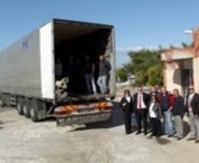 KAR NEDENİYLE BALIKESİR – ÇANAKKALE YOLU KAPANDI Kuzey Ege Bölgesi’nde gece saatlerinde kar ve tipi, fırtınayla birlikte
