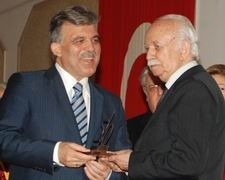 BGC'NİN KURUCULARI ARASINDA YER ALAN EKREM BALIBEK'İN GEÇEN AY CUMHURBAŞKANI