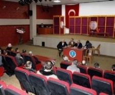 EDREMİT’TE AK PARTİ DELEGELERİNİ SEÇTİ AK Parti 5. Olağan Kongre süreci kapsamında Edremit’te delege seçimleri