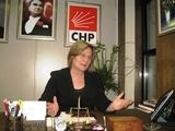 Bayrağımızın indirilmesini şiddetle kınıyorum Diyarbakır’da Türk bayrağının indirilmesi olayı çok vahim gelişmelerin devamıdır. Özgürlük