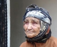 105’LİK NİNE UZUN ÖMRÜN SIRRINI AÇIKLADI Balıkesir’in Havran ilçesi Kozdere mahallesinde yaşayan 105 yaşındaki Durdu Kaçar