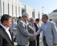 Balıkesir’de bir iftar programına katılmak üzere Edremit Koca Seyit Havalimanına