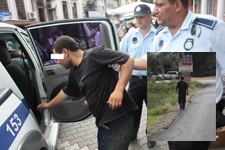– ADANA’DAN GELİP EDREMİT’TE DİLENİYORLARDI   – PAZARYERİNDE YÜRÜYEMEYEN DİLENCİ, ZABITA