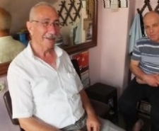 BURHANİYELİ MECLİS ÜYESİNİN ESNAF ZİYARETİ Balıkesir’in Burhaniye ilçesinde, Belediye Meclis Üyesi Galip Yardımcı, yaptığı esnaf