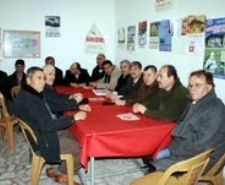 KÖYLERDE AK PARTİLİ BAHADIR’A SICAK KARŞILAMA Balıkesir’in Burhaniye ilçesinde, 14 Ocak’ta yapılacak AK Parti ilçe