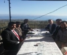 Mahalle Ziyaretleri Devam Ediyor Edremit Kaymakamı Ali Sırmalı mahalle ziyaretleri kapsamında Avcılar, Kavlaklar ve
