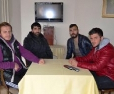 AYVALIKGÜCÜ BELEDİYESPORLU FUTBOLCULARDAN FATİH TERİM’E DESTEK Spor Toto 3. Lig, 3. Grupta puan mücadelesi veren Ayvalıkgücü