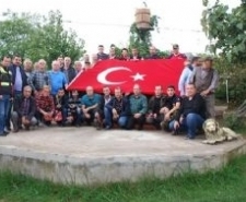 Türkiye Radyo Amatörleri Cemiyeti Edremit Şubesine üye bir gurup Amatör