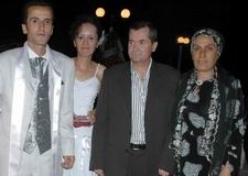 İHA MUHABİRİNİN ACI GÜNÜ – İHA MUHABİRİNİN ACI GÜNÜ– İHA EDREMİT MUHABİRİ SERHAT ŞENKÖKÇÜ’NÜN BABASI