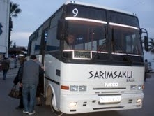 TEKEL İŞÇİLERİNE DESTEK İÇİN İŞ GECİKTİRDİLER Balıkesir’in Ayvalık ilçesindeki Belediye-İş Sendikası üyesi 200 işçi, TEKEL işçileri