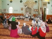 Balıkesir’in Burhaniye ilçesinde, İlçe Müftülüğünün, Bahçelievler Mahallesinde açtığı Kur’an kursu