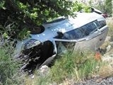 Balıkesir’in Edremit İlçesi Zeytinli Mahallesinde meydana gelen trafik kazasında 3