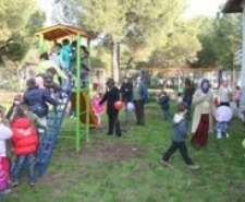 Balıkesir’in Ayvalık ilçesine bağlı Altınova beldesinde, Bağımsız Ana Okulu Aile