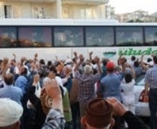 Balıkesir’in Ayvalık ilçesinde, hacı adaylarının kutsal topraklara yolculuğu başladı. Suruç’ta