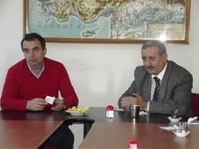  Balıkesir’in Ayvalık ilçesinde; Kaymakam Nihat Nalbant ile Ticaret Odası yönetimi,