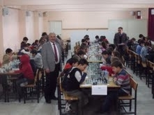 Balıkesir’in Burhaniye ilçesinde, Satranç ta 2013 Küçükler İlçe Seçmeleri büyük