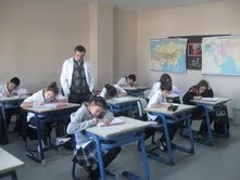 Balıkesir’in Burhaniye ilçesinde, Bahçeşehir Kolejleri ve Uğur Dershaneleri, ülke çapında