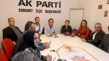 Edremit’te Ak Parti kabuğuna sığmıyor AK Parti İlçe Başkanı Metin Örkçü, bir yılı değerlendirdiği toplantıda,