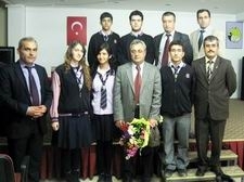 ANADOLU ÖĞRETMEN LİSESİ’NDE ‘ANTANDROS’ KONFERANSI ANADOLU ÖĞRETMEN LİSESİ’NDE ‘ANTANDROS’ KONFERANSI– Balıkesir’in Edremit Salih Korkut Budaras