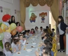 Balıkesir’in Burhaniye ilçesinde, Avni Özpolat Anaokulu’nda düzenlenen Yerli Malı Haftası