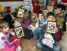 Balıkesir’in Ayvalık ilçesinde, Tansaş Ayvalık Mağazası çalışanı Şenol Kasap, 23