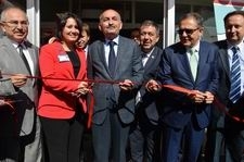 MÜEZZİNOĞLU AYVALIK’TA HASTANE AÇTI "Bunlar cır cır böceği Atatürkçülük Atatürk’ü kullanmaktan geçmez. Atatürk’ün gölgesine