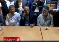 Başbakan’dan köylülere büyük sürpriz Balıkesir’in Havran ilçesinde Koca Seyit’in mezarını ve köyünü ziyaret eden