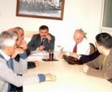 BÜFE VE ÇAY OCAĞI İHALELERİNE BÜYÜK İLGİ Balıkesir’in Burhaniye ilçesi Mal Müdürlü’ğünün açtığı çay ocağı ve
