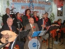 Balıkesir’in Burhaniye ilçesindeki Yunus Mahallesi muhtarı Hasan İnanç, mahallesine yeterli