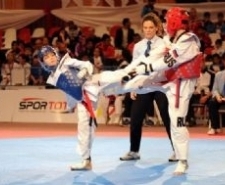 -BURHANİYELİ GENÇLER AVRUPA ŞAMPİYONU OLDU Balıkesir’in Burhaniye ilçesinde, Antalya’da yapılan 1st European Taekwondo Kids Championships