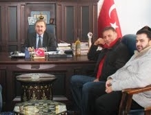 Türk sinemasının ünlü oyuncusu Bulut Aras Edremit Belediye Başkanı Tuncay