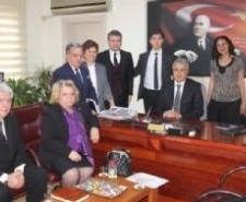 EDREMİT KENT KONSEYİ’NDEN ZİYARETLER Edremit Kent Konseyi Genel Sekreteri Metin Tunçer ve yürütme kurulu