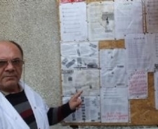 BURHANİYELİ ŞAİRİN ŞİİR KÖŞESİ Balıkesir’ in Burhaniye ilçesinde, yazdığı şiirlerle adını duyuran simitçi Ahmet