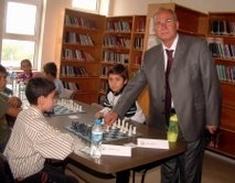 Balıkesir’in Burhaniye ilçesinde, 8 Eylül Kurtuluş Günü nedeniyle düzenlenen satranç