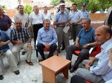 Balıkesir’in Edremit ilçesinde dinlenen Başbakan Yardımcısı Bülent Arınç, Cuma namazı