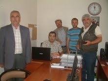 BURHANİYELİ ARICILAR TRAKYA’YA GİDİYOR Balıkesir’in Burhaniye ilçesinde, baharın iyi geçmesi nedeniyle yüzleri gülen arıcılar,