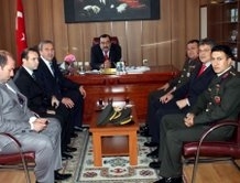 Balıkesir’in Edremit ve Havran ilçelerinde Ramazan Bayramı, resmi ziyaret programlarıyla