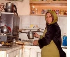 KÖYDE BAYAN KAHVECİ Balıkesir’in Balya ilçesine bağlı Akbaş köyünde 3 kahvehaneden ikisini bayanlar
