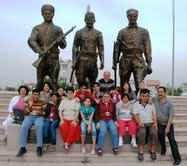 ENGELLİLERİN FOTOĞRAF SEVİNCİ Burhaniye Zihinsel Engelliler Derneği tarafından açılan fotoğraf kursu sona erdi.