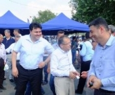 BÜYÜKŞEHİR’DEN KÖRFEZDEKİ ARICILARA 3 BİN 12 ADET KOVAN ALTLIĞI DESTEĞİ Balıkesir Büyükşehir Belediyesi’nin, Balıkesir çiftçisini desteklemek amacıyla başlattığı projelerin başında