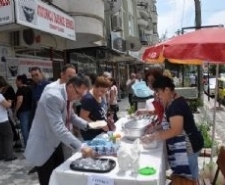 Atatürkçü Düşünce Derneği (ADD) Edremit Şubesi el işi sergisini Akçay