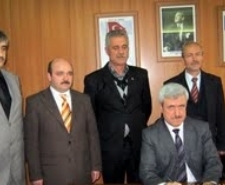 SEBZELER ÇİÇEK OLDU Balıkesir’in Burhaniye ilçesinde, 8. Uluslar arası Burhaniye Zeytin ve Zeytinyağı